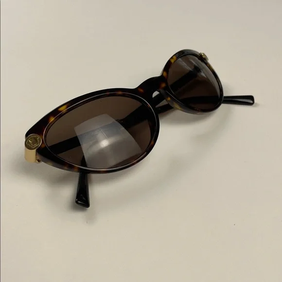Versace Brown Tortoise Cat Eye Sunglasses With Case. 4365-Q. VERSACE 4365Q/5119/3 - Sunglasses main image 2